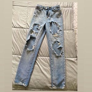 BDG Mom High Rise Straight leg Ripped Jeans